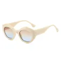 Modische cremefarbene polygonale Sonnenbrille mit orange-blauen Verlaufsgläsern - Beiger Rahmen Tee Blaue Gläser