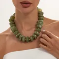 Klobige grüne Harz-Perlenkette mit goldenen CCB-Abstandhaltern für Damen Mode - Grün