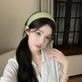 Modisches breites grünes geripptes Stirnband für Damen, Haar-Accessoire im koreanischen Stil. - Hellgrün