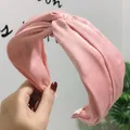 Serre-tête large rose élégant avec nœud et finition en tissu doux pour la coiffure quotidienne - Rose