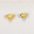 Gele hartvormige zirkonia-connectoren in goud- en zilverkleurig roestvrij staal - 5*5 Staalkleur Zetting / November Gouden Zirconia