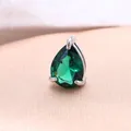 Elegante colgante de circonita verde esmeralda talla pera en engaste plateado fino - Piedra de Nacimiento de Mayo (Esmeralda) / Colgante 6x8mm / Color acero