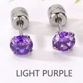 Elegantes pendientes de circonita púrpura claro con diseño de doble cabeza grabada - Violeta Claro