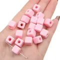 Perles carrées en acrylique rose pour la confection de bijoux et l'artisanat DIY - 10mm (Trou ~3.5mm) 25 Pièces/Paquet / Rose