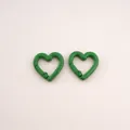 Set of two green heart-shaped metal spring snap hooks for DIY keychain accessories - Peach Blossom Shaped Clasp (2#) / 1 Piece/Pack (21x21mm) / Dark Green