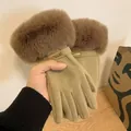 Gants d'hiver chauds pour femmes avec bordure en fausse fourrure en version kaki - Taille unique / Kaki