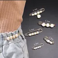 Elegantes dekoratives Perlen-Sicherheitsnadel-Set zur Taillenverkleinerung in Gold - Gewebte Perlenkugel- und Strass-Stil (E-96) / 5 Stück