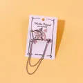 Eleganter silberner Anstecknadel mit Quastenkette und Pfeil-Bogen-Design auf Karte - Pfeil und Bogen Künstliche Perle Form (28) / Silber