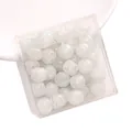 Transluzente weiße Glasperlen für DIY-Schmuckherstellung in einer klaren quadratischen Box - 10x8mm / 20 Stück/Packung / Hellblau