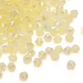 Lichtgele iriserende gefacetteerde ruitvormige kristalkralen voor sieraden - Iriserend Zachtgeel