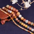 Vue détaillée de perles de calcédoine de jade rouge naturel de différentes tailles - 38cm/Rang / Diamètre 4mm (Environ 89 Perles)