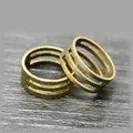 Handgefertigte hohle Messingring-Komponenten im Vintage-Stil für Schmuck-DIY-Projekte - Messing Ringbasis / 1 Stück