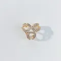 Eleganter goldener dreifacher Schalclip mit funkelnden Strasssteinen für Damen Mode - LI-7 Gold Geometrischer Multiring Strass