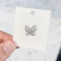 Eleganter silberner Schmetterlings-Broschenstift mit funkelnden Kristallen für Kleidung - Stil 06 Silber