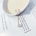 Elegante Perlen-Brosche mit einem goldenen Rentiergeweih-Design für Strickjacken - Hirschgeweih-Perlenstil (LC-25) / Länge 5cm