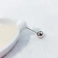 Eleganter doppelköpfiger Perlen-Broschenstift zum Taillieren und für Ausschnitte - Weißer Matter und Silberner Kugelstil (LC-41) / Länge 4.5cm