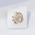 Eleganter goldener Blumen-Perlen-Brosche Schmuck für Vintage-Damenblazer und Anzüge - Spiralblumenstil (A12-2)