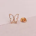 Eleganter Mini-Brosche-Pin in goldener Schmetterlingsform als Anti-Expositions-Clip - Hohler Schmetterling Stil (A11-117)
