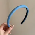 Detailed view of a light blue denim-textured headband for a high cranial top look - Light Denim Style / Light Denim Headband