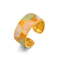 Schicker vergoldeter Edelstahlring mit geometrischem Design und farbigem Emaille-Inlay - Grün Gelb Emaille Stil