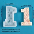 Misure dettagliate per lo stampo in silicone numero 1 con rilievo floreale e prodotto finito - Number 1