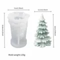Detaillierte Abmessungen und 135g Gewichtsangaben für die Weihnachtsbaum Silikonform - Nadelblatt Weihnachtsbaum (JZB-0037)
