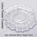 Eleganter gläserner Teeuntersetzer in Lotusform mit strukturierter Glasoberfläche - Lotus-Stil / 98mm x 15mm