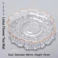 Eleganter Teeschalen-Untersatz aus Glas mit Goldrand, Lotusform und Hammerschlag-Textur - Lotus-Stil (Goldrand) / 98mm x 15mm