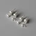 Set aus silbernen Ohrsteckern mit Kugel und Schlaufe für DIY-Schmuckherstellung Zubehör - 3mm (50er Pack) / Silber