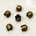 Calottes de perles fleurs en bronze antique pour bijoux DIY - 8mm (10 Pièces) / Bronze