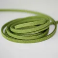 Cordón de ante sintético verde para creación de joyas y accesorios para el pelo - Verde