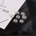 Coppette per perline floreali traforate argento per creazione gioielli fai da te - 14mm (200 Pezzi/Confezione) / Argento