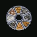 Umfangreiches 8-Fächer DIY-Schmuckset mit verschiedenen metallenen Blumen-Perlenkappen - Perlenkappen Set