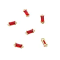 Rote rechteckige Zirkonia-Verbinder aus 14K vergoldetem Kupfer mit doppelter Schleife - Doppelschleifen-Design / 4x10mm (2 Stück/Packung) / Roter Zirkonia