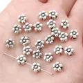 Perle distanziatrici a fiori in lega argento antico per braccialetti gioielli DIY - Fiore a Cinque Petali