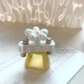 3D printed nail art rotating magnet tool with yellow base and flower design - With 8x30 Magnet / 8*30 Magnets (2 Pieces) / Yellow Base (Yellow Center)