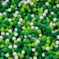 Mixed green and white decorative polyester pompoms for DIY crafts and accessories - Pack of 200 / Green Series / 0.8cm