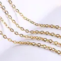 Vista detallada de eslabones de cadena de metal dorado para accesorios de joyería DIY - 5x4mm (5m) / Dorado