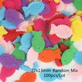 Set mit 100 bunten 22x13mm Fisch Filz Aufnähern für DIY Bastelarbeiten und Deko - Fisch / 22x13mm (100 Stück/Packung) / Zufällige Mischfarben