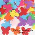 100er-Pack bunte 26x26mm Schmetterling-Filzflicken in zufälligem Mix für DIY-Bastelarbeiten - Schmetterling / 26x26mm (100 Stück/Packung) / Zufällige Mischfarben