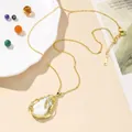 Élégant collier perle baroque goutte avec motif épi de blé doré et chaîne 40+5cm - Collier Baroque Goutte Plate Incrusté d'Épi de Blé Doré / 40+5cm