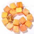 Nahaufnahme von 10mm quadratischen orangefarbenen Jadeperlen für DIY-Schmuck - 10mm (16-17 Stück) / Orange