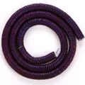 Détail macro de perles d'espacement ondulées métalliques violettes de 6 mm pour bijoux - Intercalaire Vague Mat / 6x6x1mm / Violet