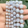 Hochwertige facettierte hellblaue Natursteinperlen für DIY-Schmuckherstellung und Basteln - Facettierte Gedrehte Perlen / 18cm 6mm / Aquamarin-Jade