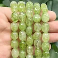 Perles en pierre naturelle de calcédoine verte irrégulière 8x12mm tenues en main - 8x12mm Environ 30 Pièces / Calcédoine Cristal Péridot Irrégulière