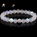 Irisierendes mattiertes Mondstein-Perlenarmband mit Pavé-Kristallkugel-Akzent - 19cm 8mm Weiße Zirkonia-Perle Matt / Weiß