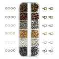 Chiusure a moschettone e anellini aperti in sei colori metallici per gioielli fai da te. - Chiusura a Moschettone e Anello Mix Colori