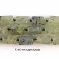 Gros plan de perles cylindriques en pierre de préhnite 12x17mm pour la création DIY - Cylindre / 12x17mm / Cylindre Prehnite 12x17mm