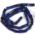 Nahaufnahme von hochwertigen 4x4mm blauen Lapislazuli Naturstein Quadratperlen für Schmuck. - Ca. 86-92 Stück/Packung / Dunkelblau (Lapislazuli)