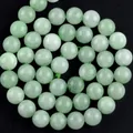 Polierte hellgrüne Natursteinperlen für die DIY-Schmuckherstellung und Armband-Handwerk - 6mm / Burma Jade